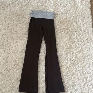 Brandy Melville Fold-over leggings